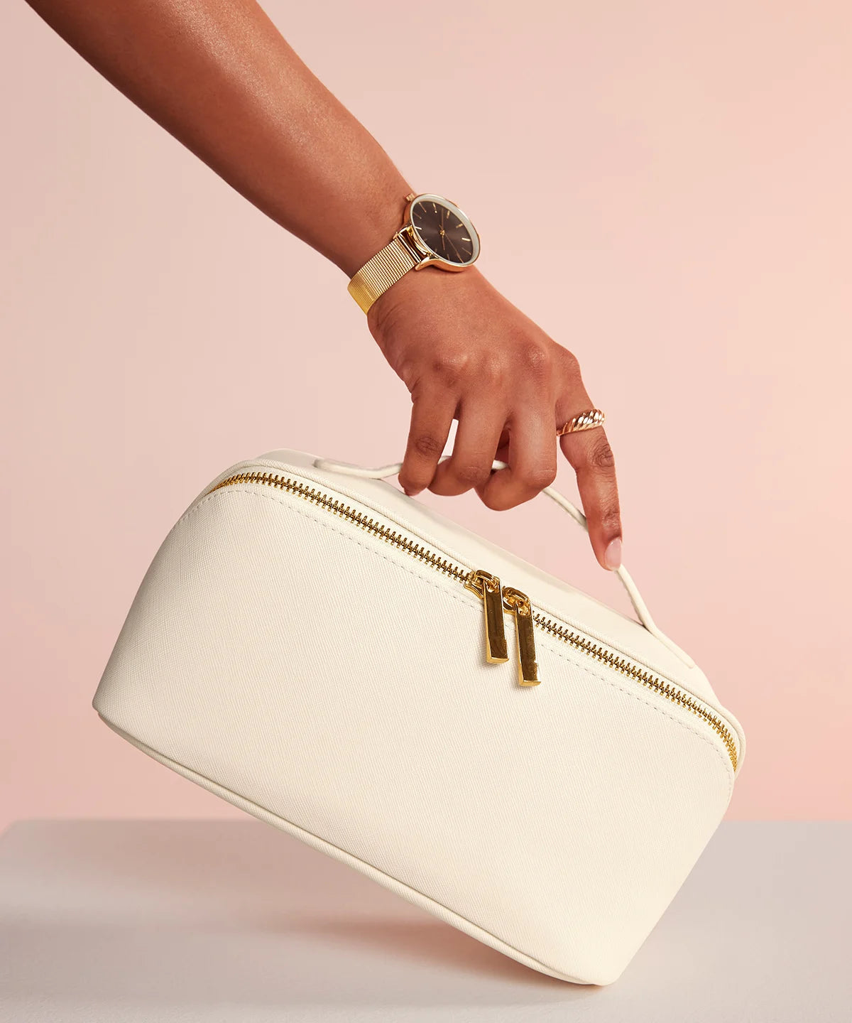 Boutique open flat accessory case