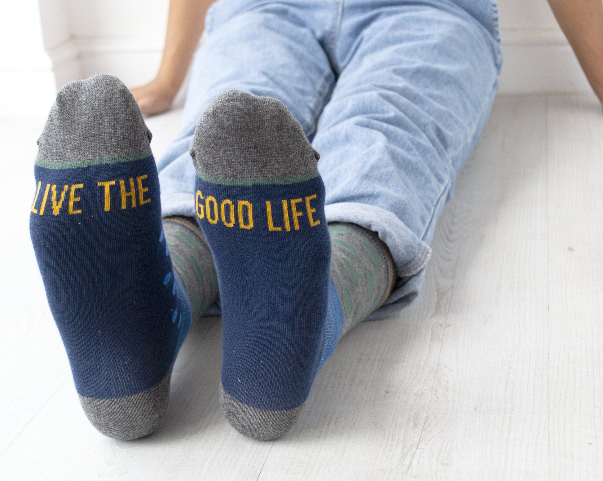 Live The Good Life Men's Slogan Gift Socks, Socks, - ALPHS 